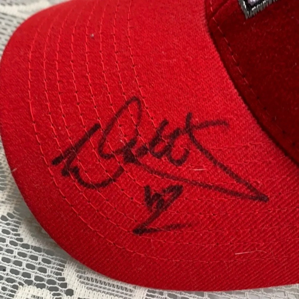 Wesley Matthews autographed cap- Portland Trailblazers Read below